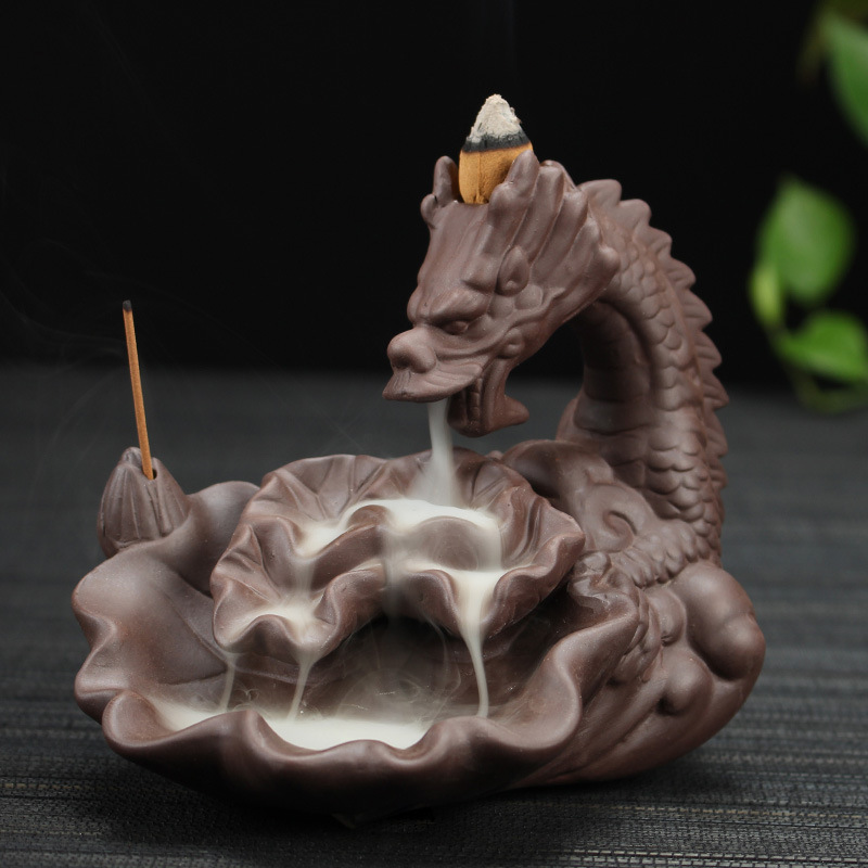 Ceramic dragon  Backflow Incense burner 春家ふ