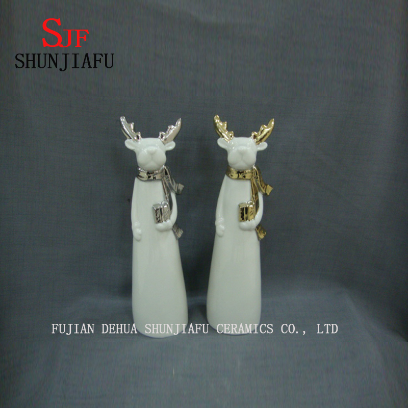クリスマスギフトのセラミックエルクの装飾（ゴールドとシルバー）