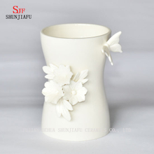 繊細な蝶フラスコ、セラミック花瓶