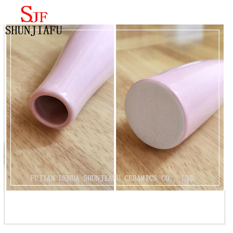 シンプルなスタイルの家庭用装飾セラミック花瓶/花瓶