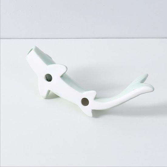 ヨーロッパのシンプルなスタイルのサメデザインセラミック吊り花瓶