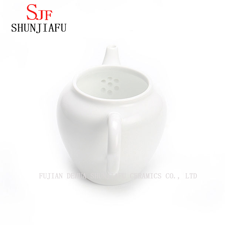 装飾のための白い古典的な6カップセラミックティーポット