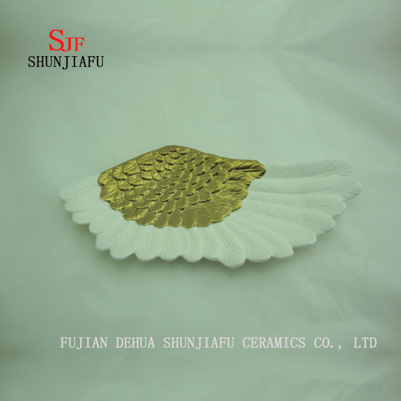 2壊れた翼の天使の皿、セラミックプレートをデザインします。白とグロッド