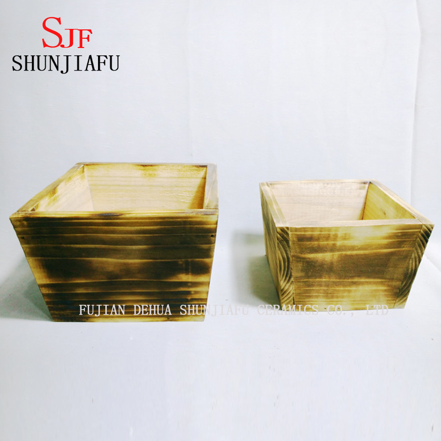 クリエイティブな木製プランター多肉植物用の小さな木製プランター