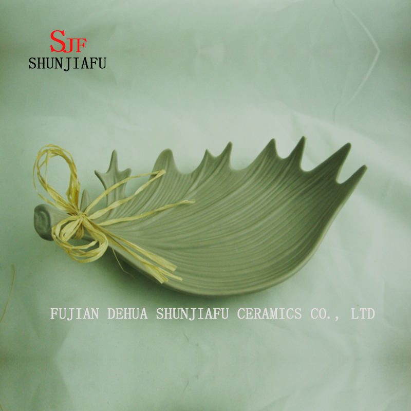 アントラーズの形状は、創造的な装飾プレート3サイズ、セラミック皿/ Mを備えています