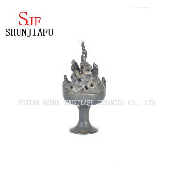 ユニークな三脚型セラミック香炉