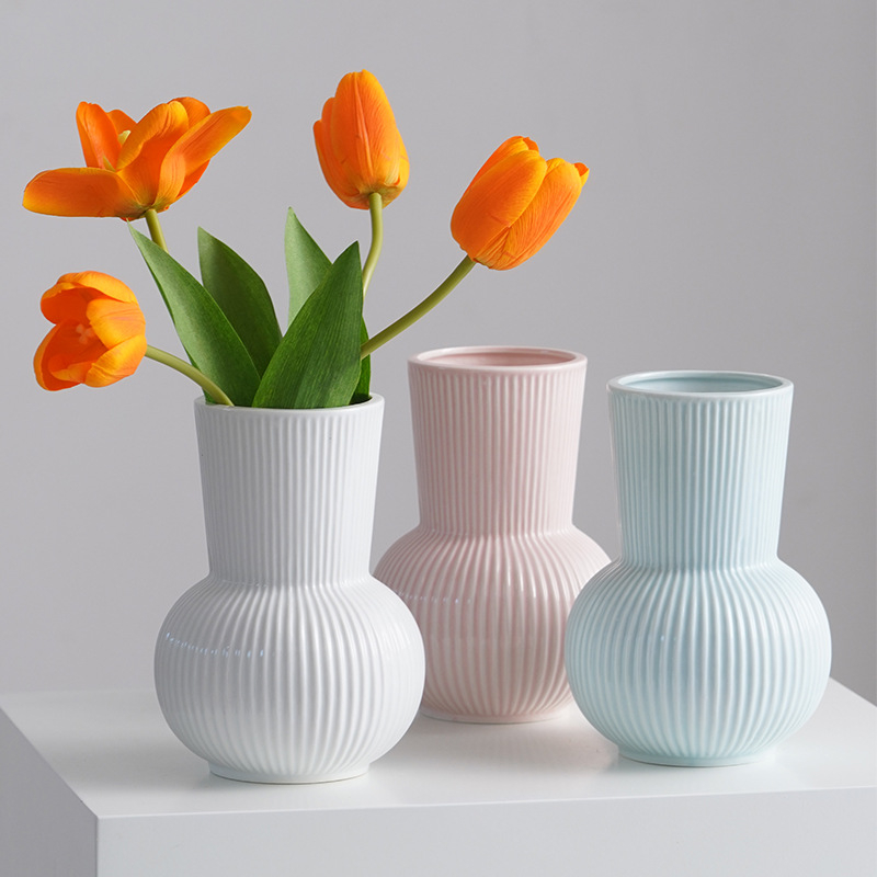 デスクトップの装飾装飾品、セラミック花瓶