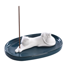 ライン香バーナーセラミック彫刻小さな猫楕円形の皿スティック線香ホルダー付き