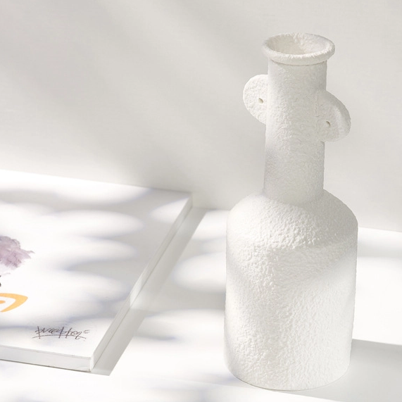 モダンなスタイルのデスクトップ装飾セラミック花瓶