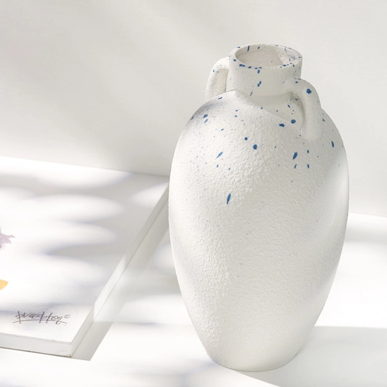 モダンなスタイルのデスクトップ装飾セラミック花瓶