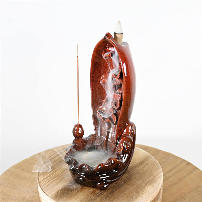 赤いセラミックロータスリーフ像滝バックフローセンスコーンバーナー