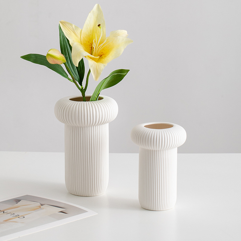 創造性とイノベーションスタイルのデザイン磁器花瓶ホームデスクトップデコレーションセラミック花瓶