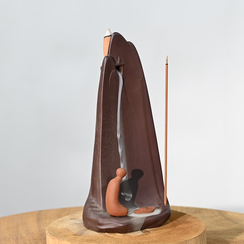 セラミック山と河川の陶磁器逆流香バーナーの簡単なモデリングデザイン