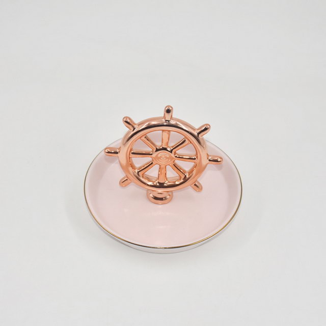 昇進のギフトの家の装飾のギフトの装身具の皿の陶磁器の結婚指輪のホールダーの宝石類の表示皿