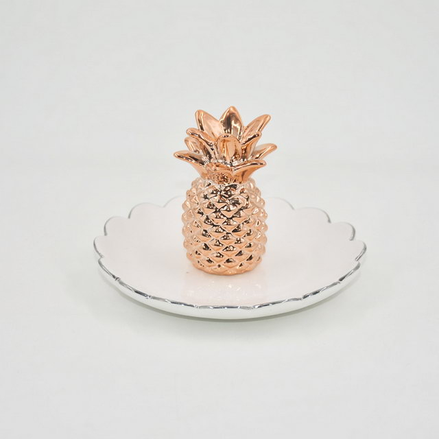 高品質の家の装飾のギフトの装身具トレイのジュエリーディスプレイトレイのウェディングギフトセラミックリングホルダー