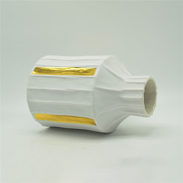 モダンスタイルホワイトドットラグビースタイルカラフルゴールデンイエローバイシャプノンペンモダンスタイルセラミック花瓶